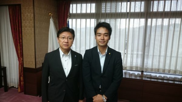 田辺信宏市長と